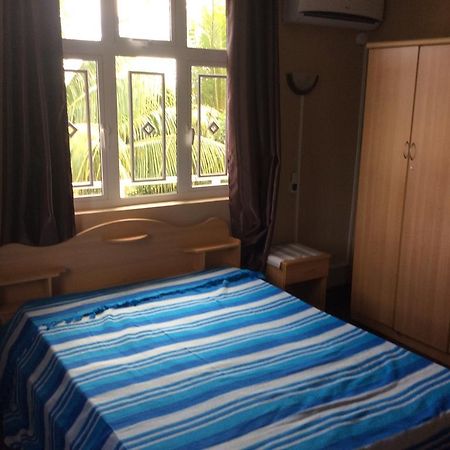 La Casa Mia Guesthouse Ла-Голет Экстерьер фото