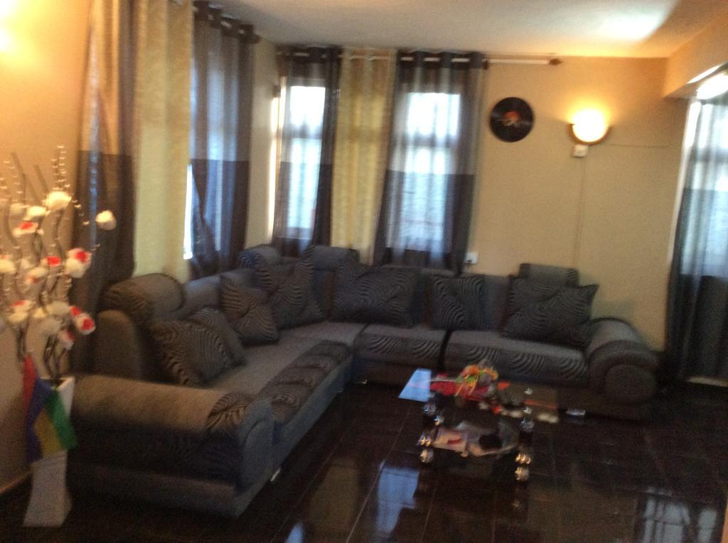 La Casa Mia Guesthouse Ла-Голет Экстерьер фото